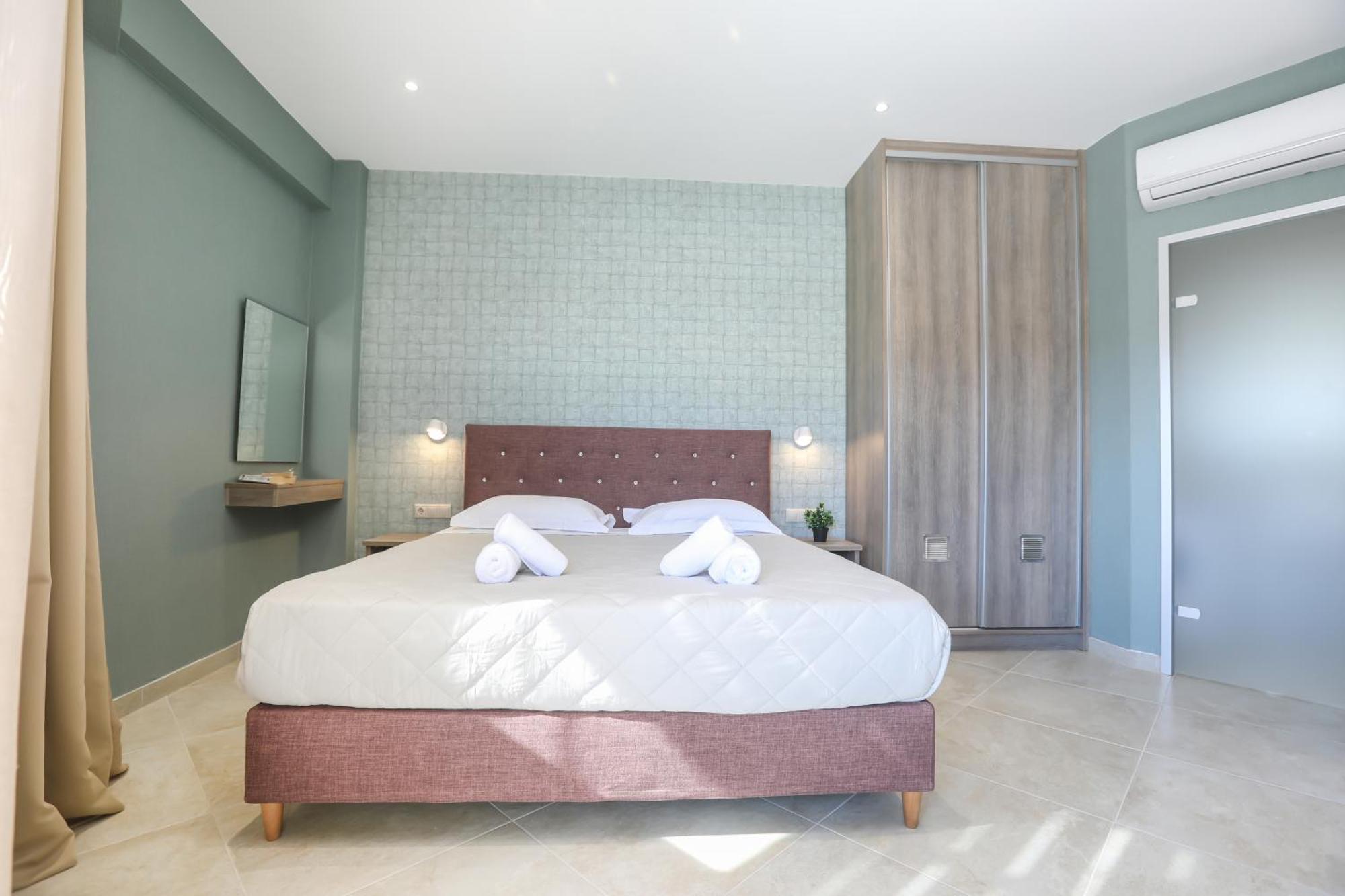 Corfu Gold Luxury Suites Benitses  Eksteriør bilde